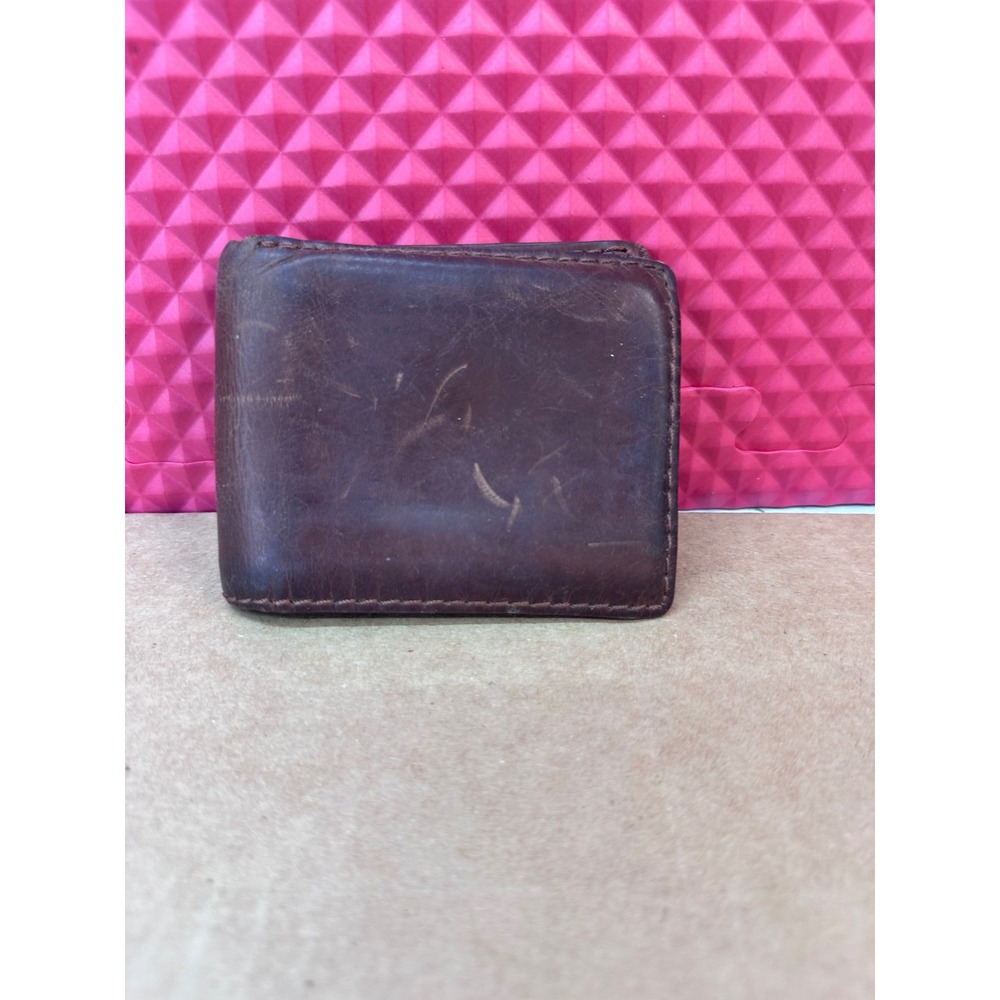 Fossil Mens Brown Distressed Leather Trifold Wallet with ID Window